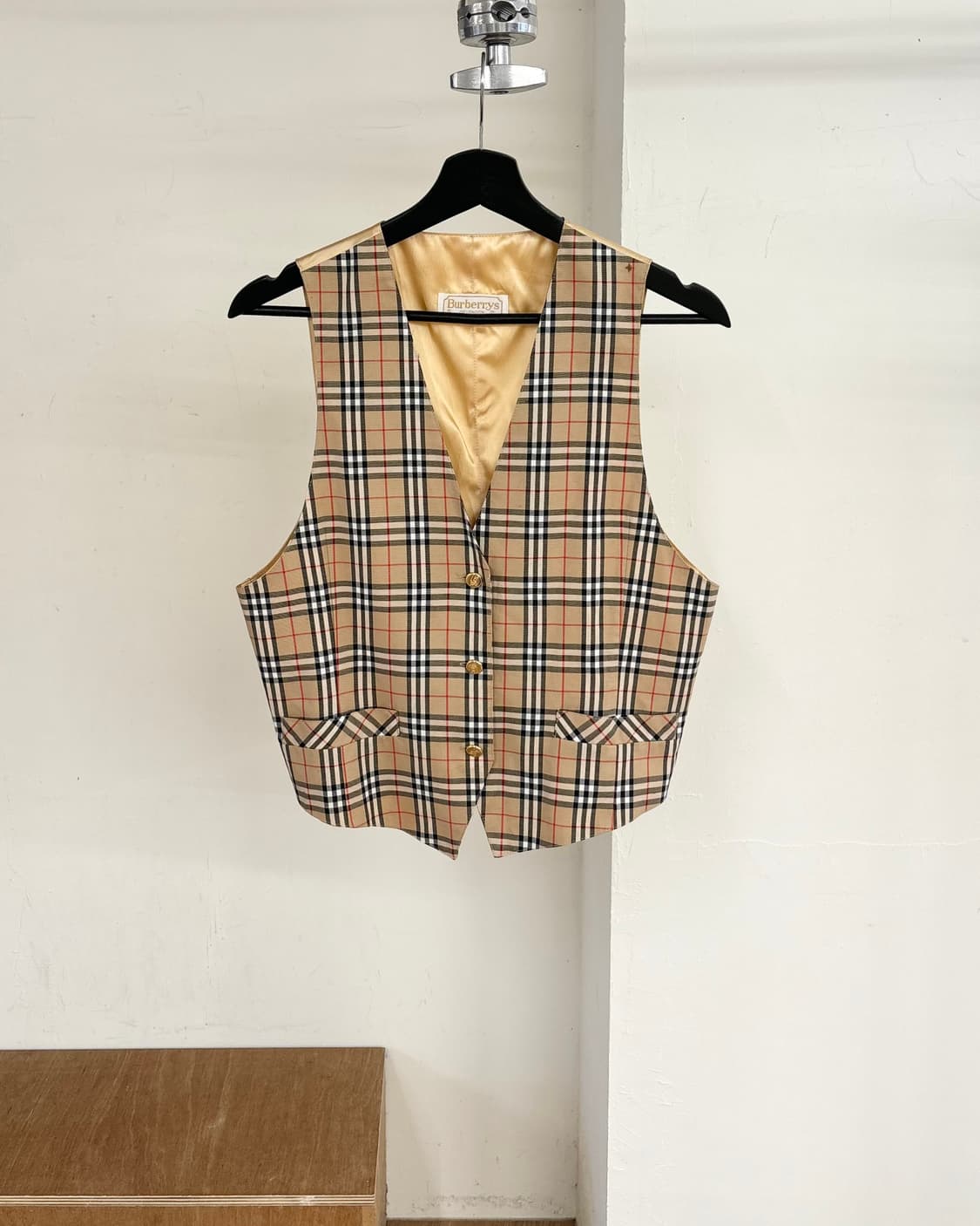 버버리 노바 체크 테일러드 베스트 상품이미지1