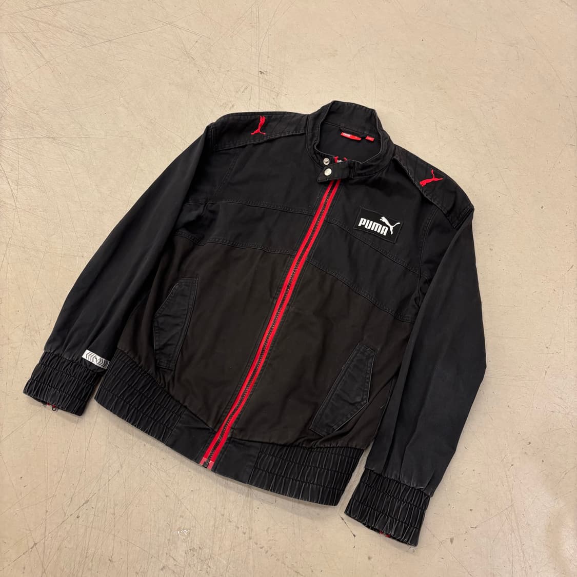 푸마 레드라인 스몰로고 자켓 상품이미지1