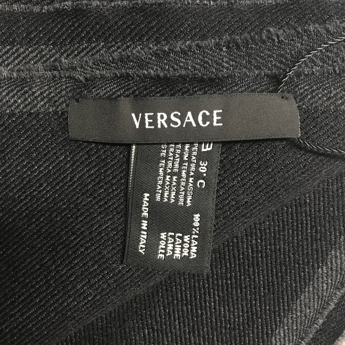 베르사체 머플러 상품이미지3