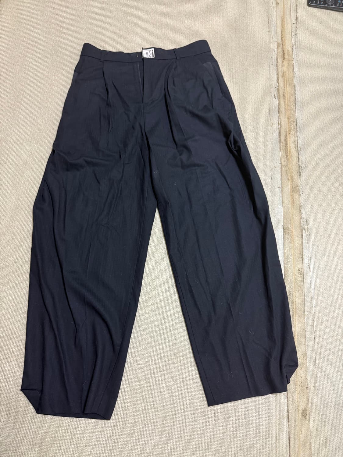 아더에러 Lawren 네이비 슬랙스 m 상품이미지2