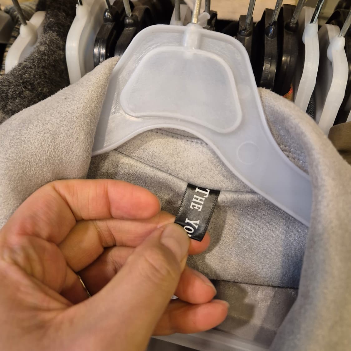 XL(착샷잇음) 그레이 스웨이드자켓  상품이미지5