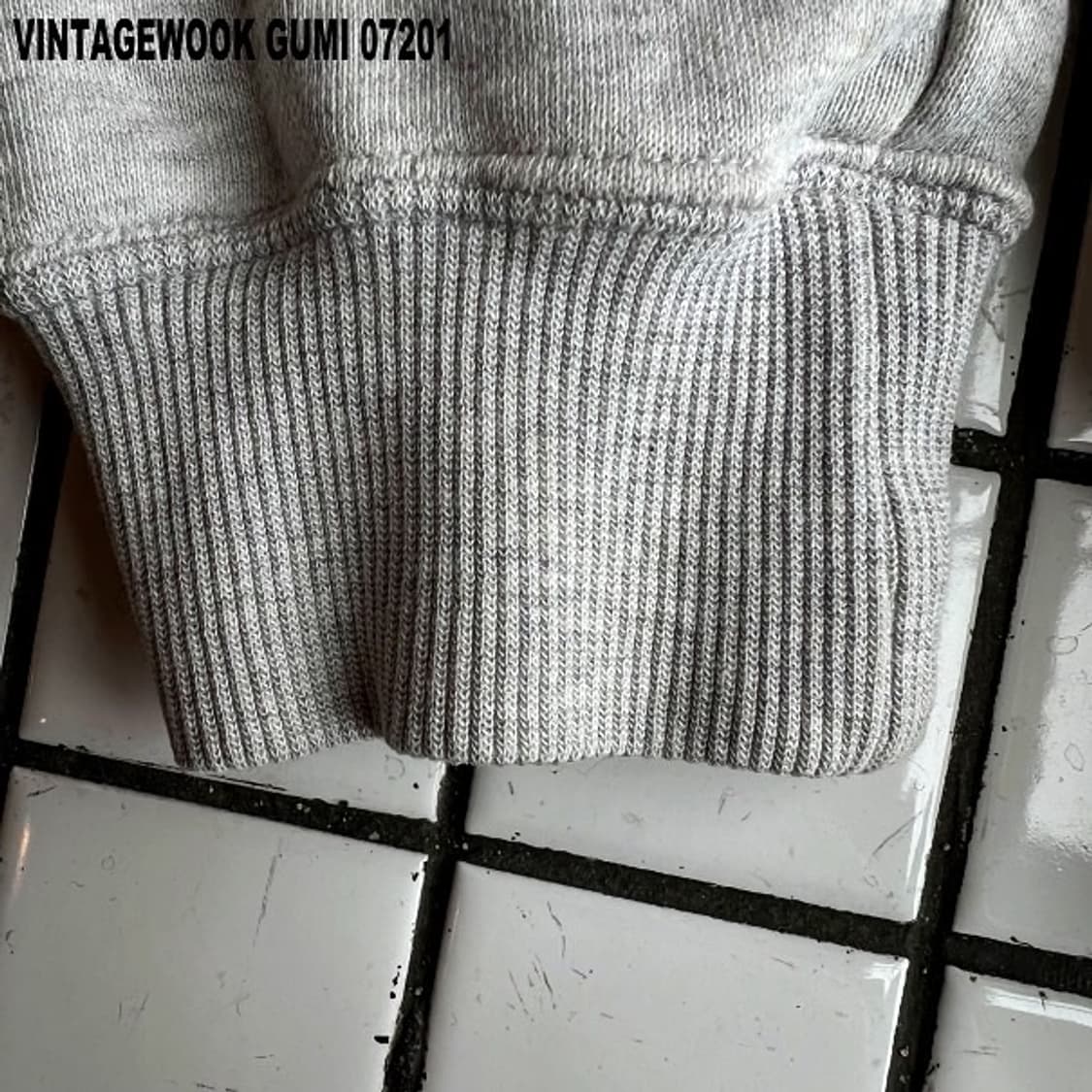 아디다스 올드스쿨 맨투맨  상품이미지3