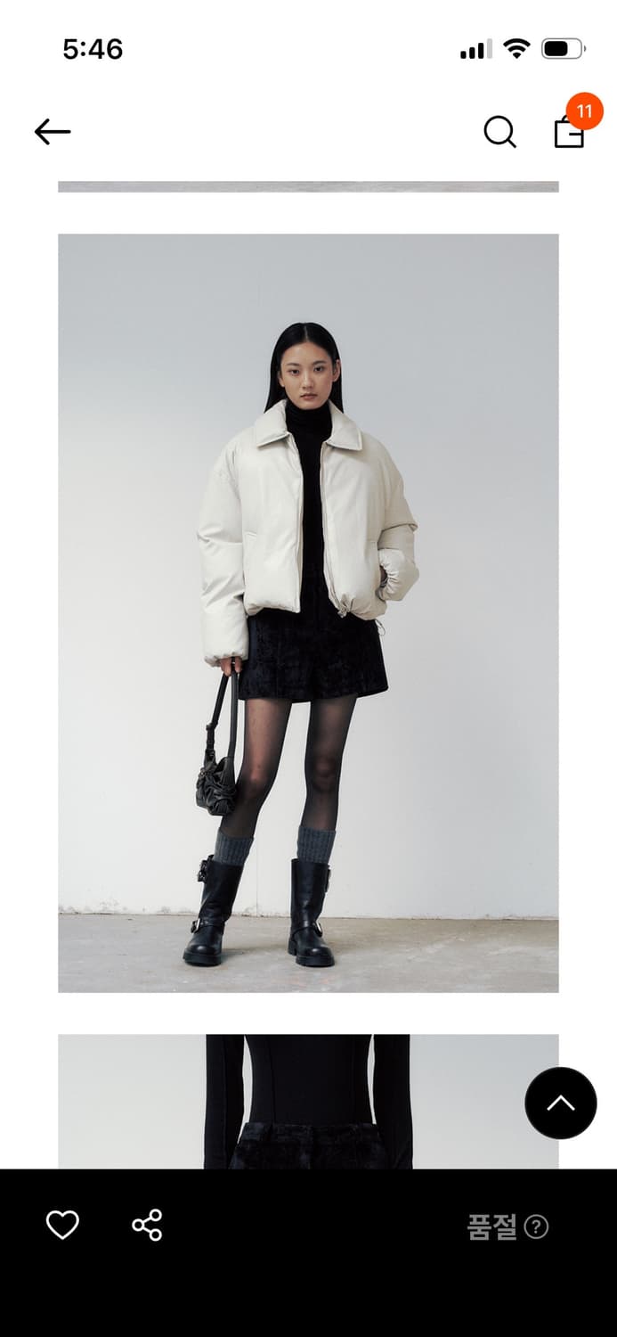 *해외출국으로 판매중단예정* 니브 벨루어 핀턱 하프팬츠 블랙 상품이미지4