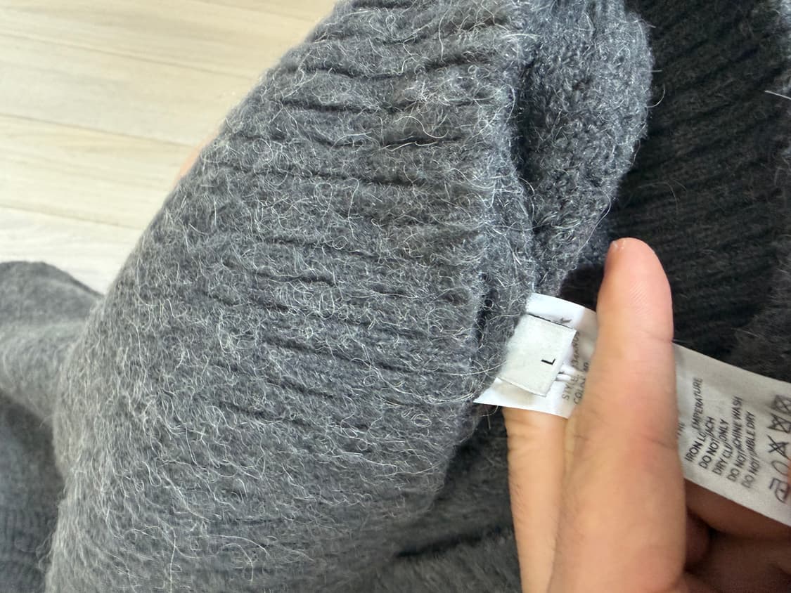 토니웩 알파카 가디건 판매합니다 상품이미지3