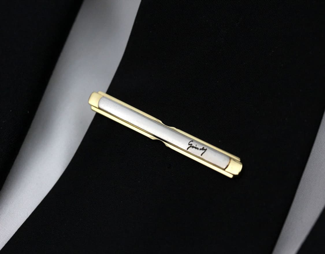 지방시 A등급 5.2cm 명품 넥타이핀 커프스 세트 상품이미지9