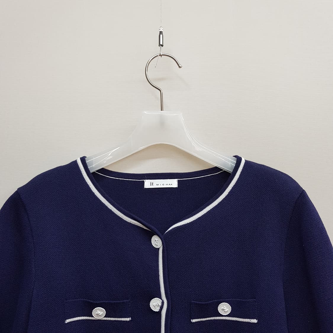 잇미샤 2022 배색 라인 반팔 니트 가디건 S사이즈 상품이미지2