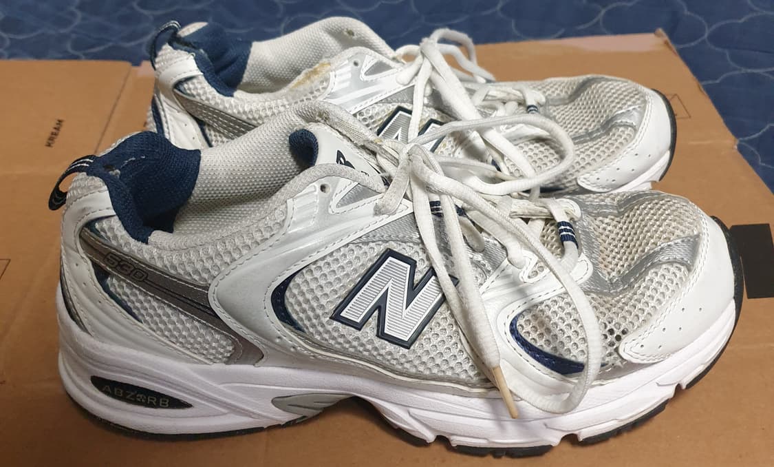 뉴발란스 530 화이트 실버 런닝화 (240) 상품이미지1