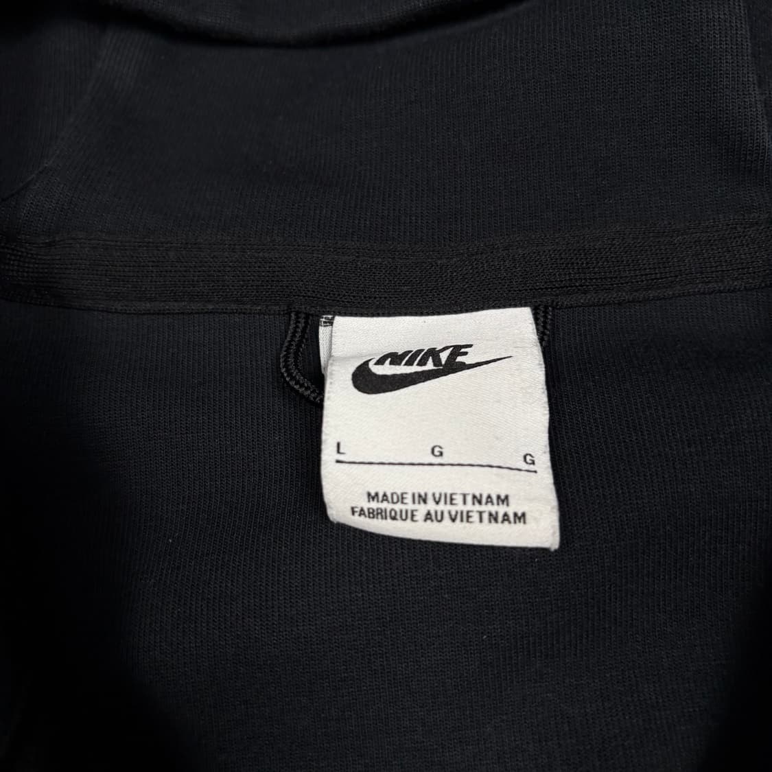 나이키 신형 블랙 테크팩 후드집업 상품이미지3