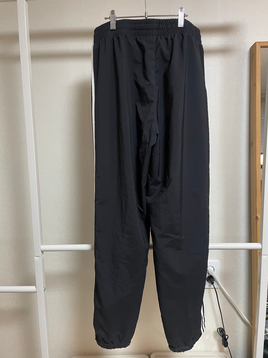 아디다스 우븐 트레이닝 팬츠 블랙 XL 상품이미지2