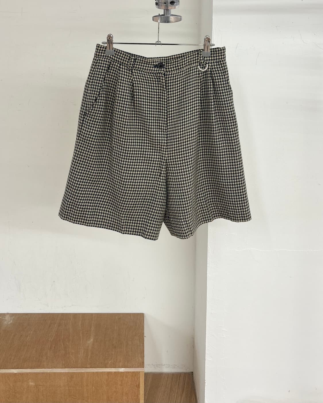 크리스찬 디올 스포츠 체크 핀턱 숏팬츠 상품이미지1