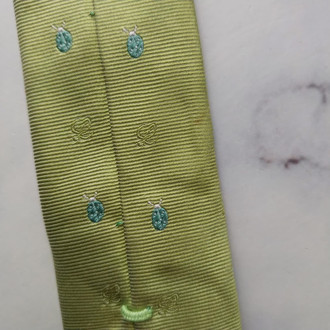 로에베 실크 라임 자수 넥타이 8.7cm A+~A등급 K1921 상품이미지8