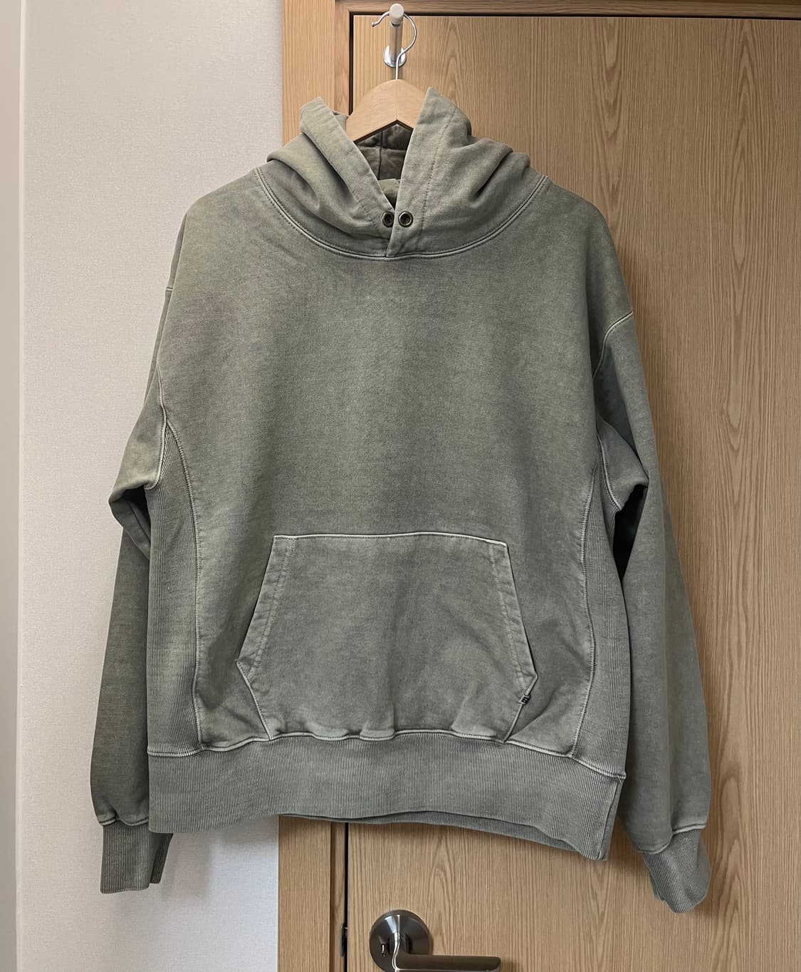 비헤비어 후드티 상품이미지2