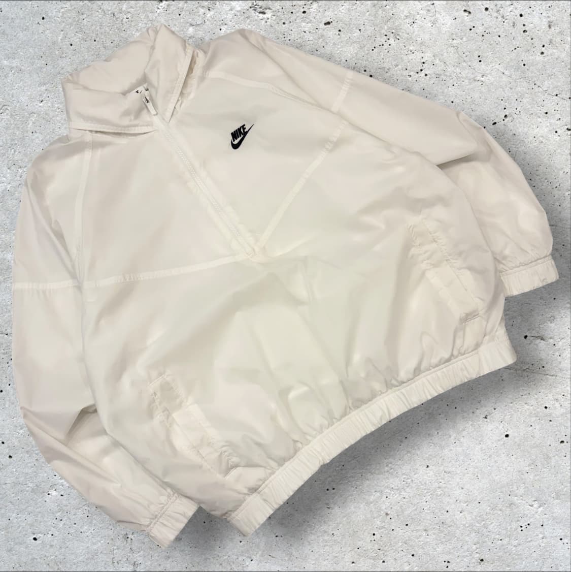 [XL] 나이키 윈드러너 화이트 바람막이 하프집업 D708 상품이미지1