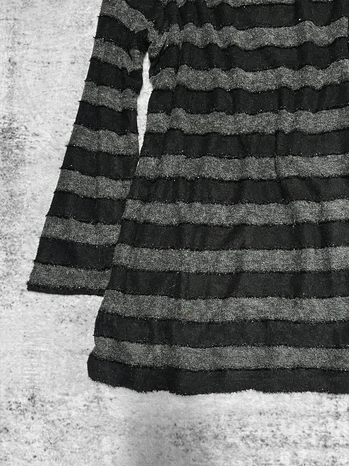 (theoria)NANAst grunge long-sleeve 상품이미지3