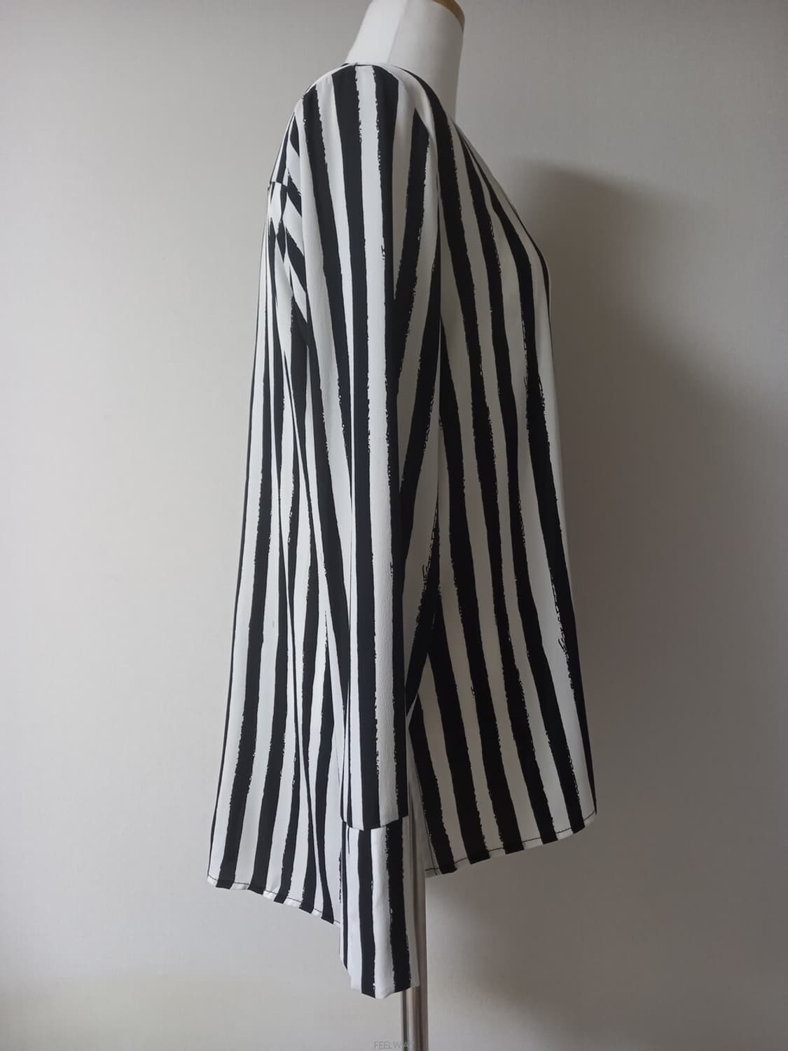 지고트 블라우스 상품이미지3