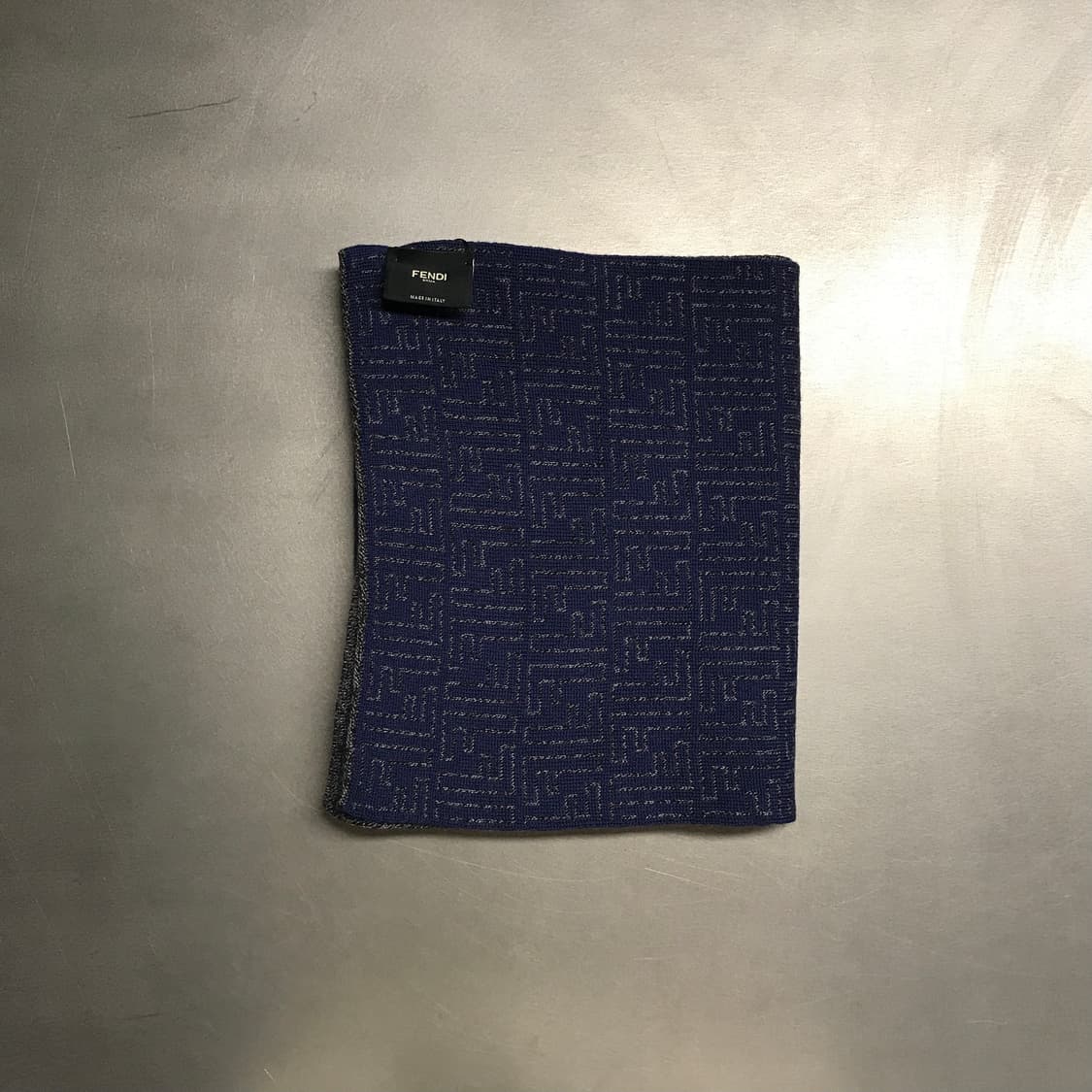 펜디 네이비/그레이 머플러 상품이미지2