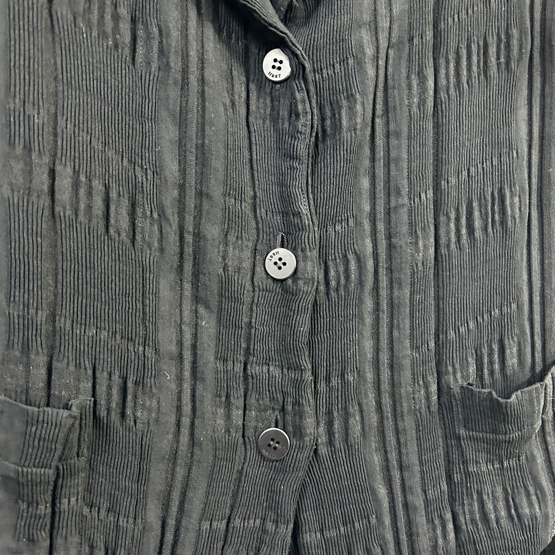 이세이 미야케 하트 플리츠 가디건  상품이미지8