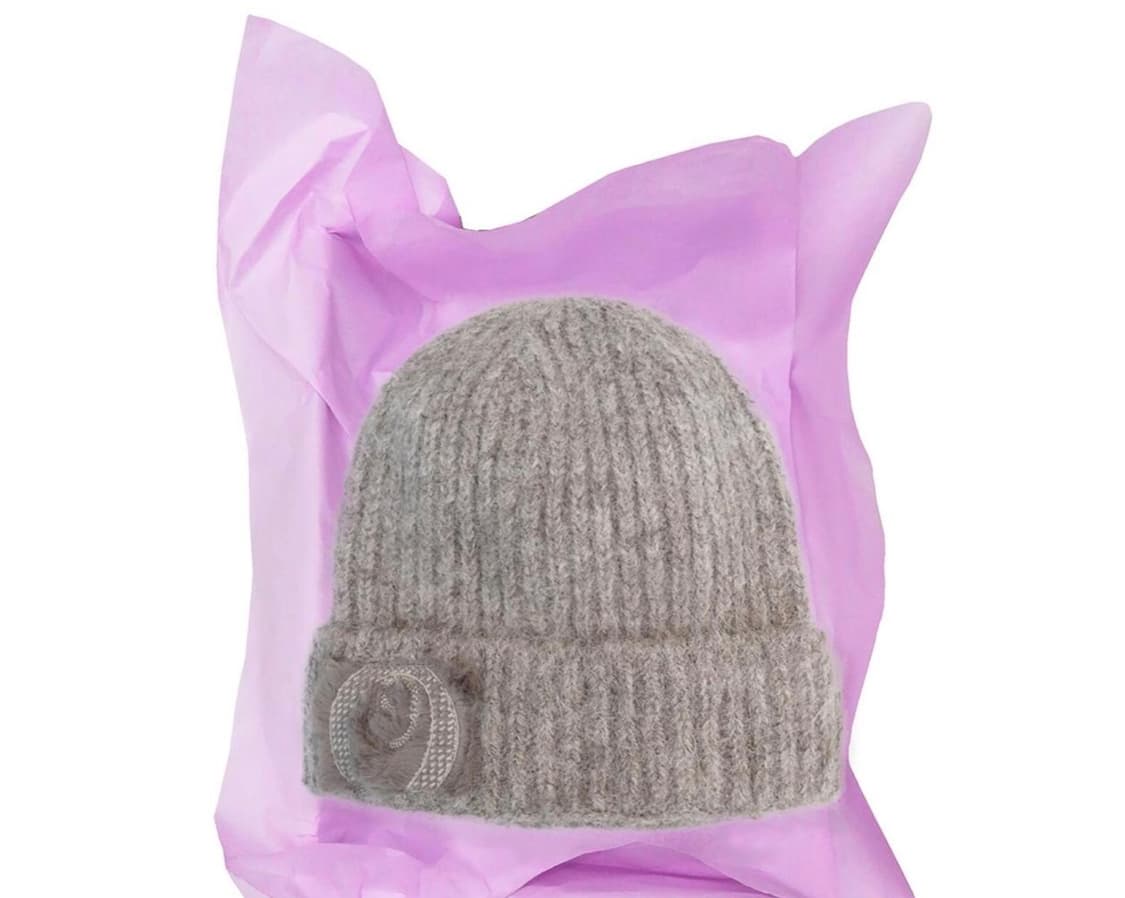 Beige Fuzzy-Wuzzy Beanie 상품이미지1