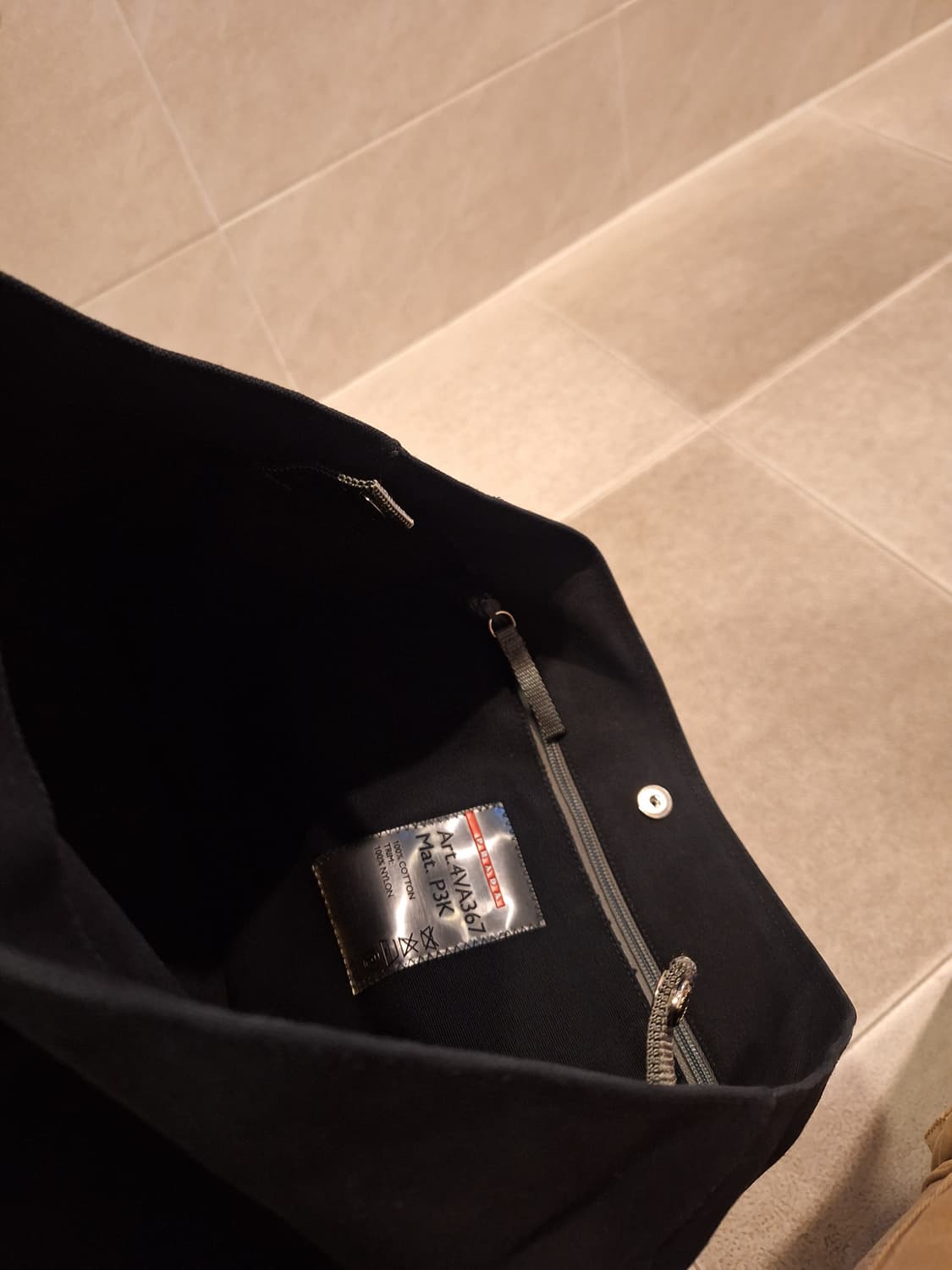 프라다 토드백 판매합니다 상품이미지3