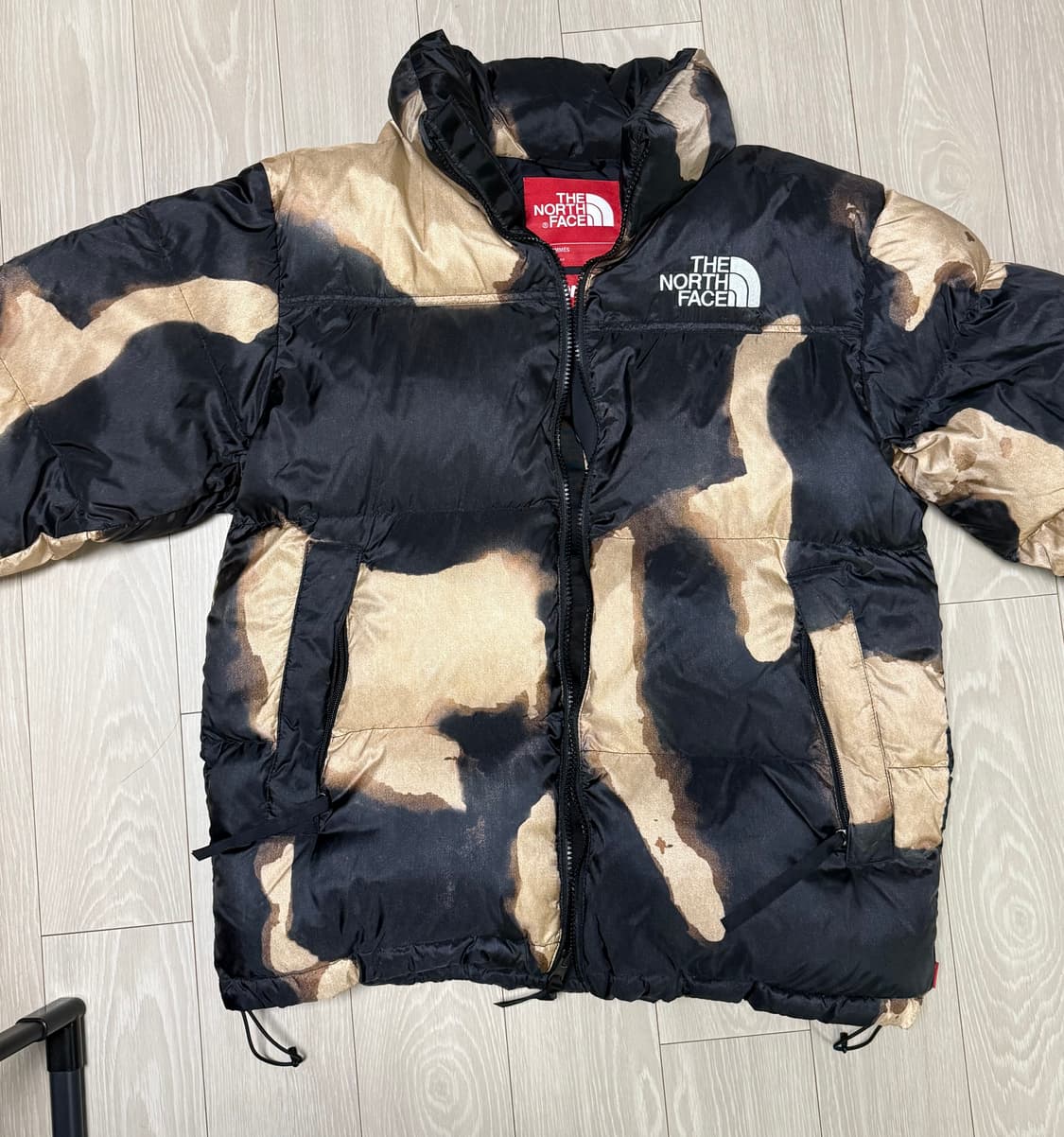 슈프림x노스페이스 블리치드 패딩 M 눕시 상품이미지6