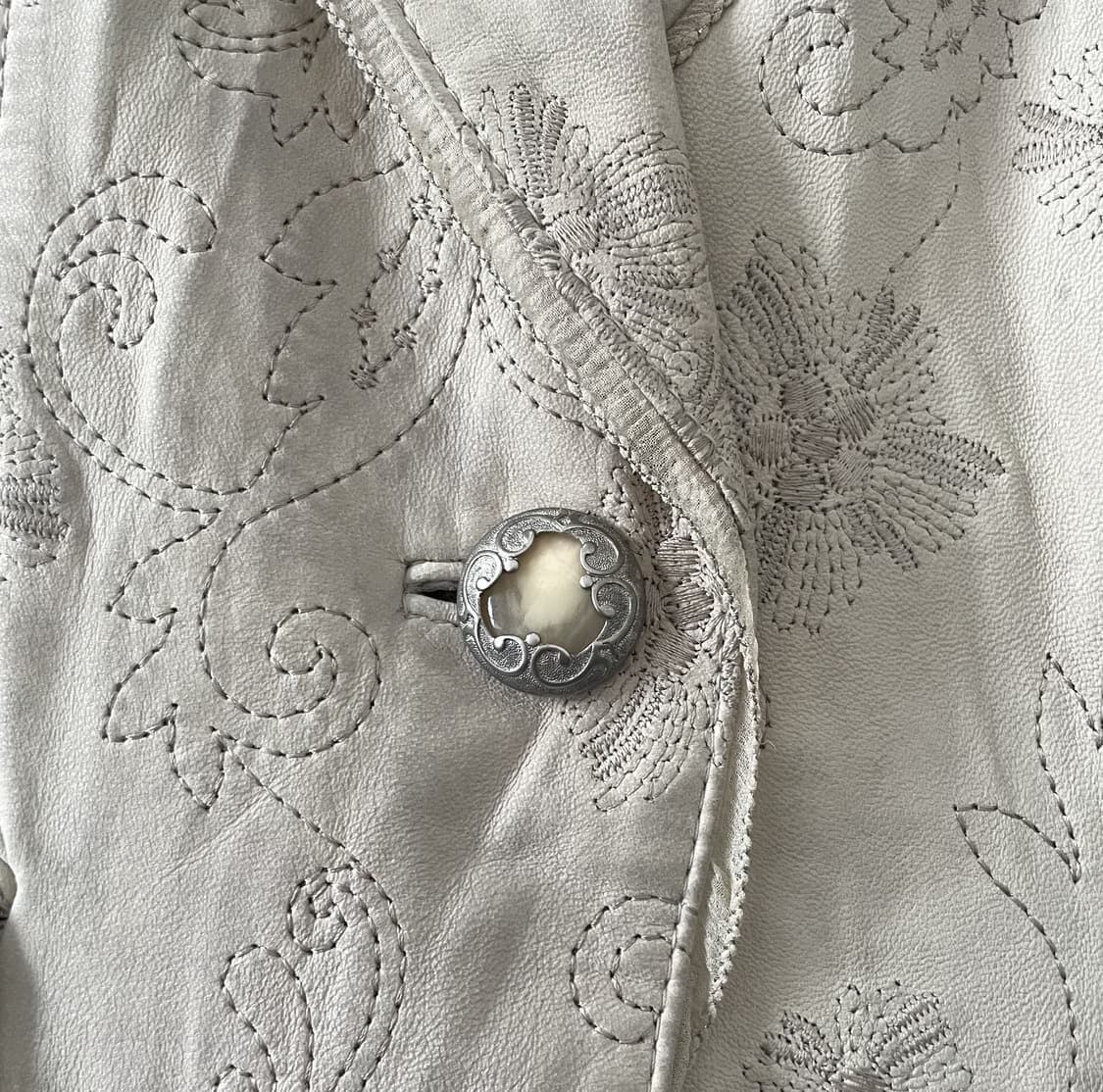 pierre cardin embroidered leather jacket 상품이미지4