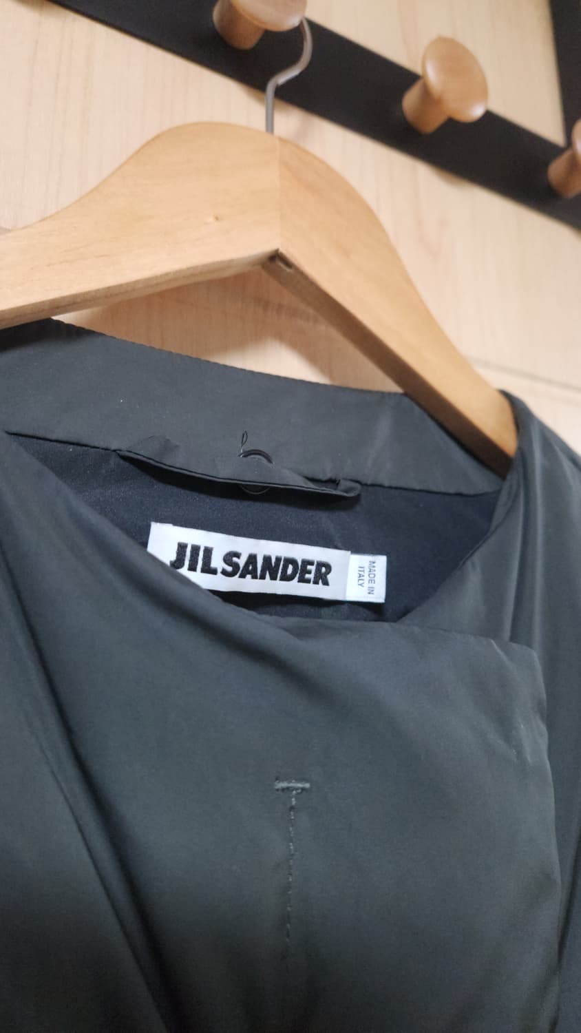 국내정품 질샌더 여성 다운패딩 36사이즈 상품이미지3