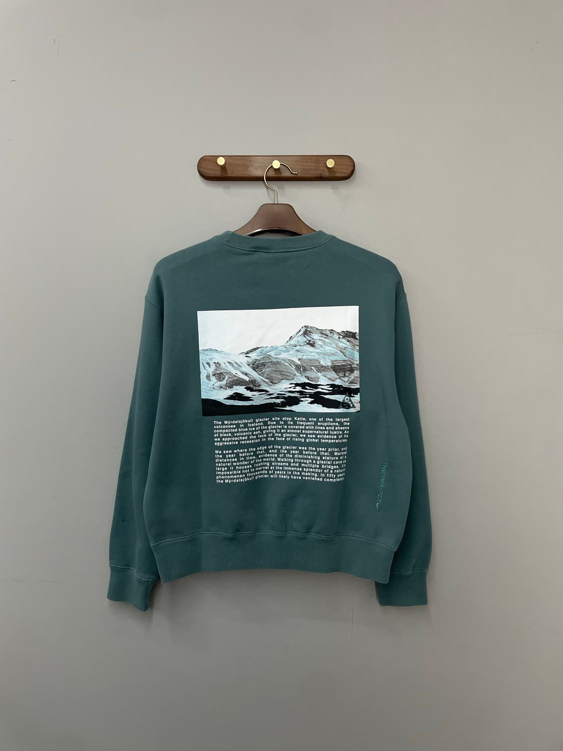 나이키 ACG 써마핏 플리스 그래픽 미네랄 슬레이트 맨투맨 H2268 상품이미지5