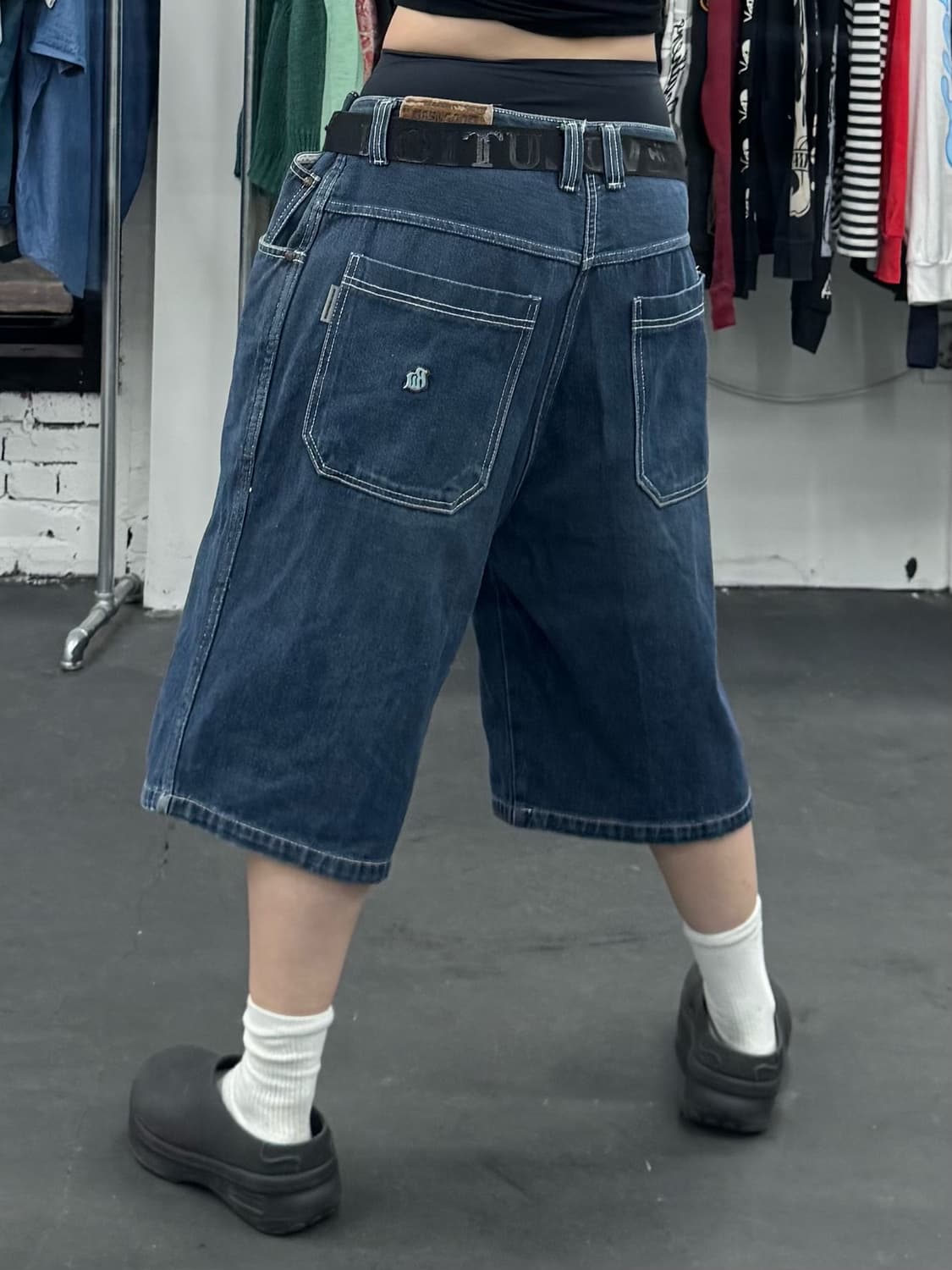 로카웨어 스몰로고 오버핏 버뮤다팬츠 상품이미지1