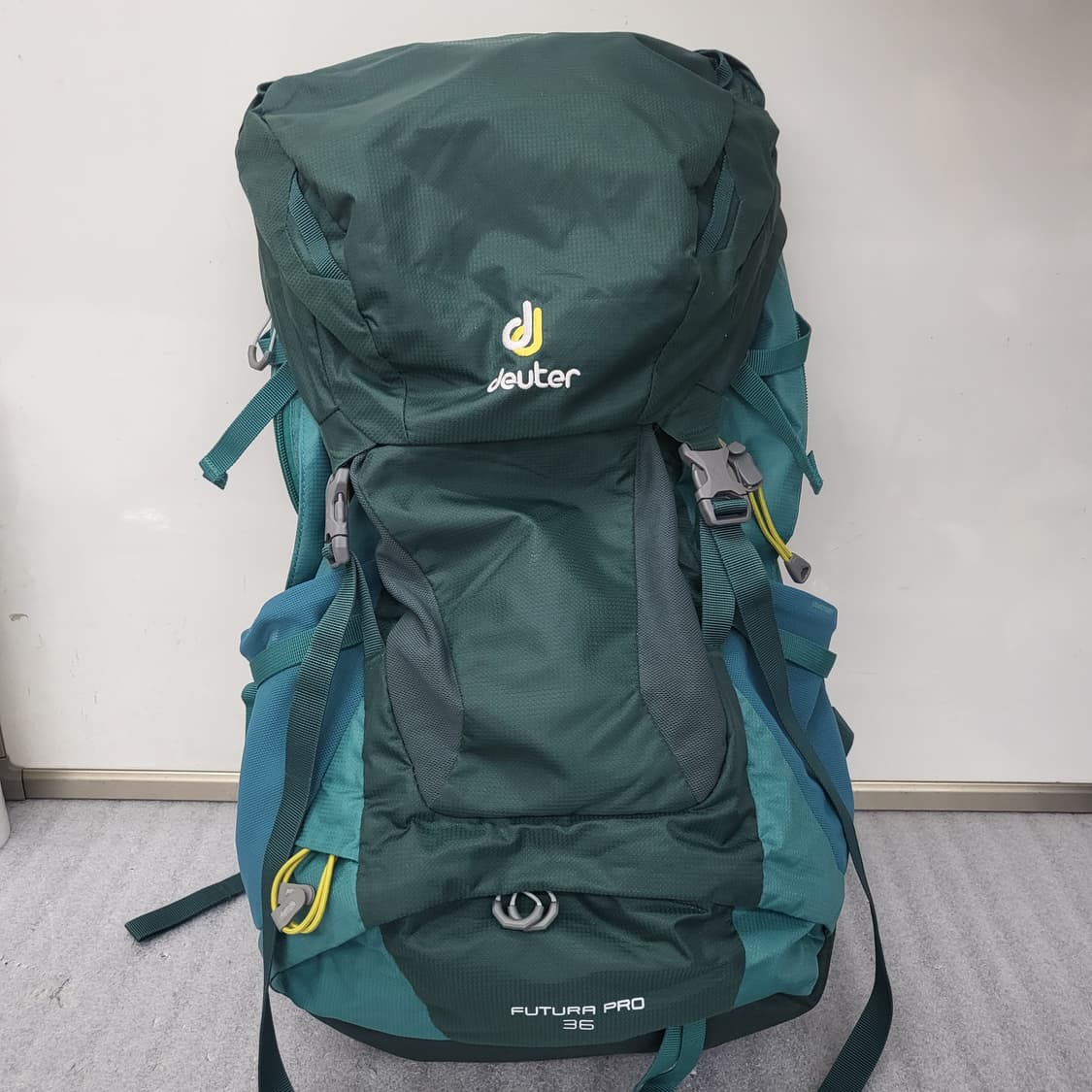 도이터 Futura Pro 36 산악용 백팩 36리터 상품이미지1