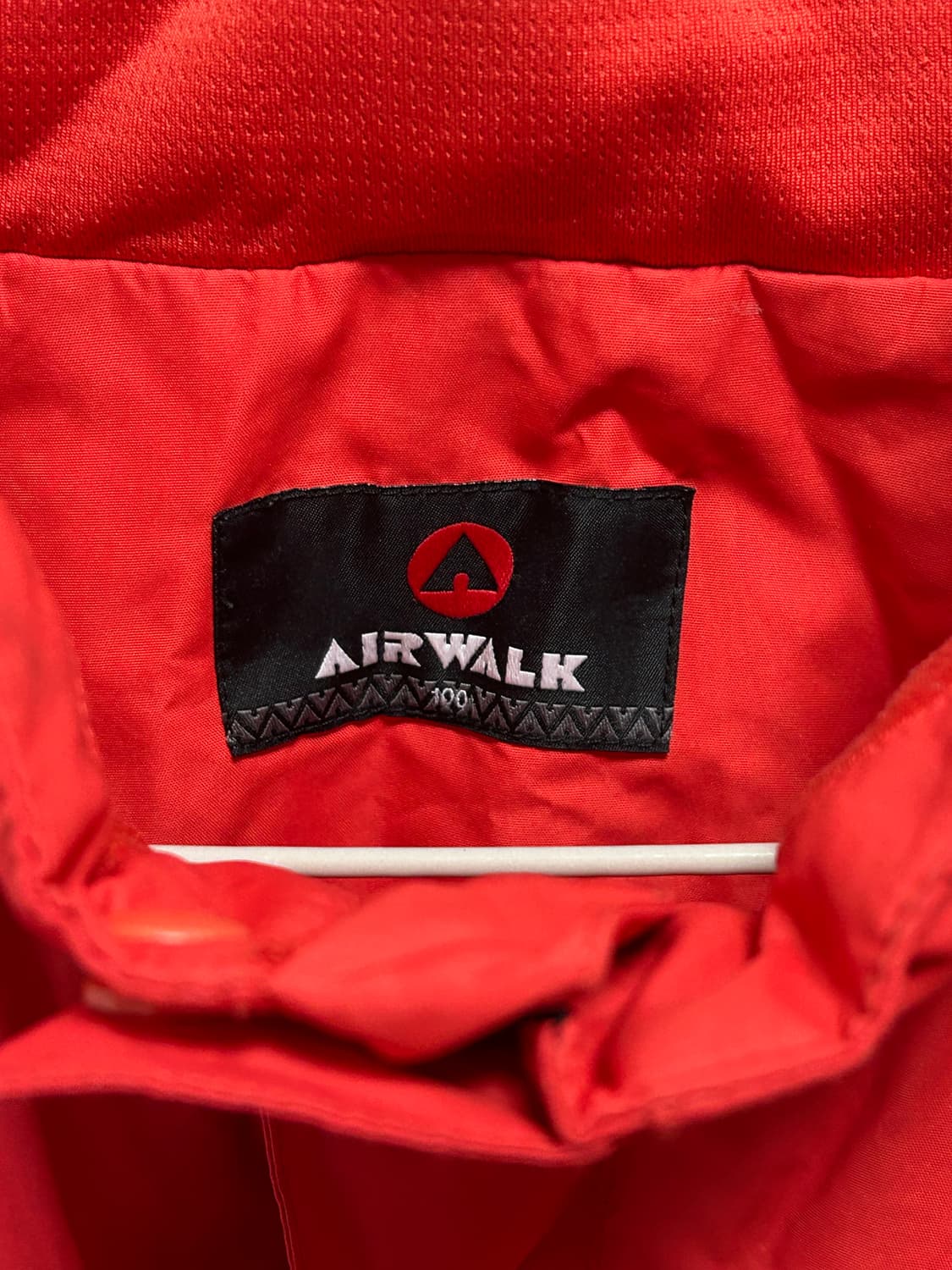 에어워크 빨간색 바람막이 100 사이즈 상품이미지2