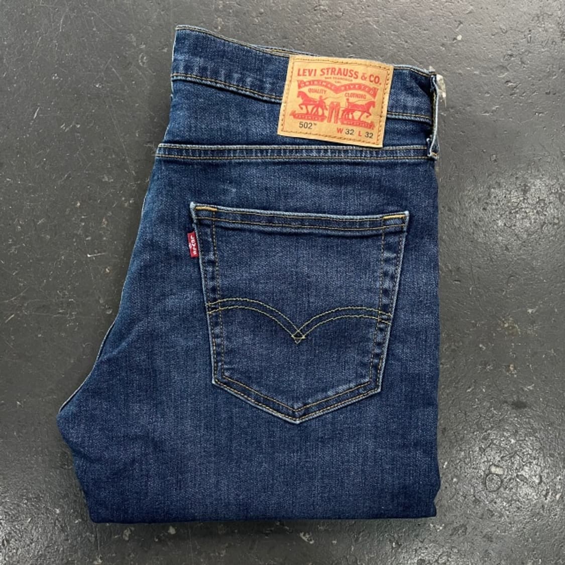 32 리바이스 502 청바지 상품이미지3