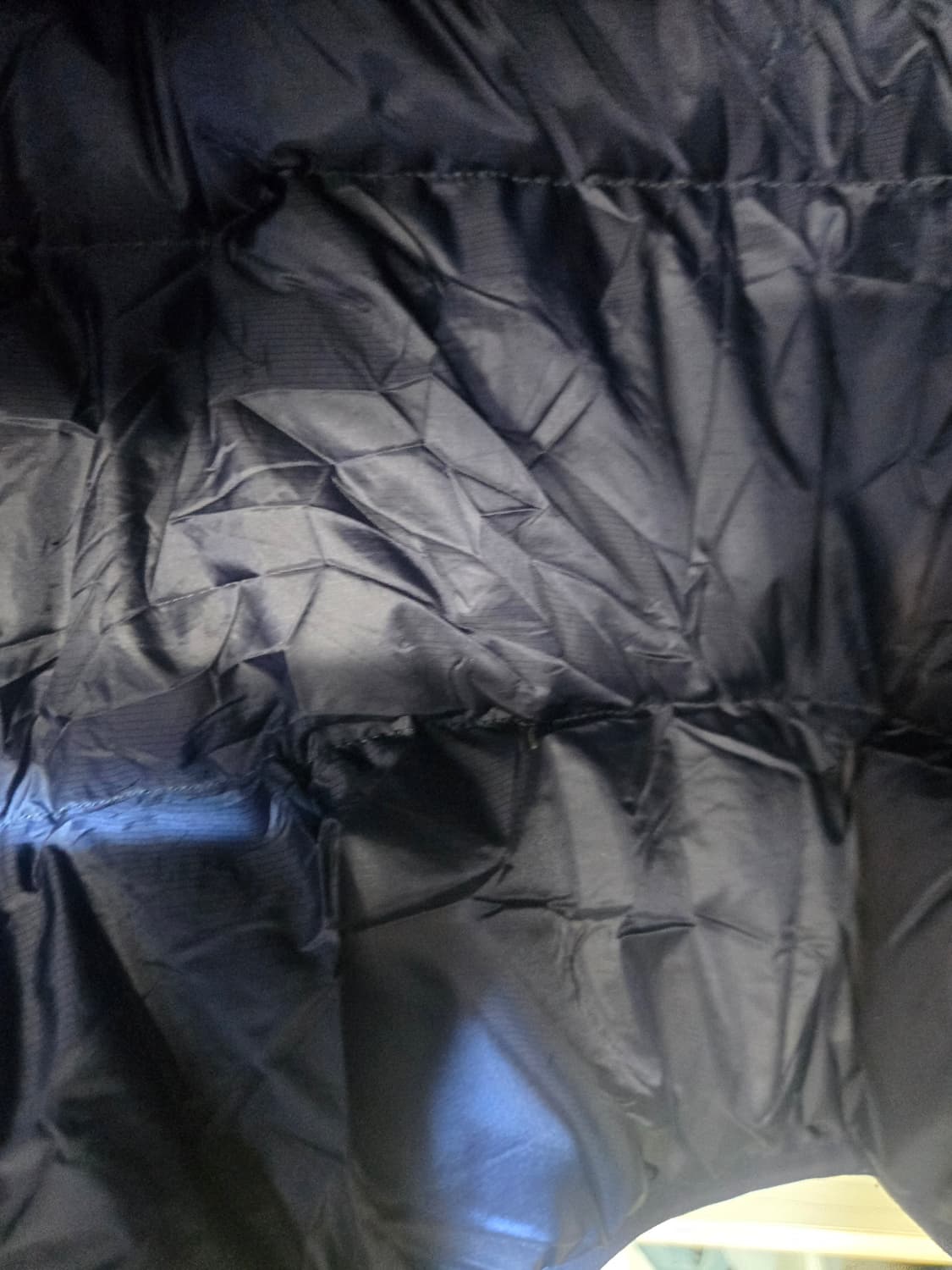 유니클로 블루블랙 경량패딩  상품이미지4