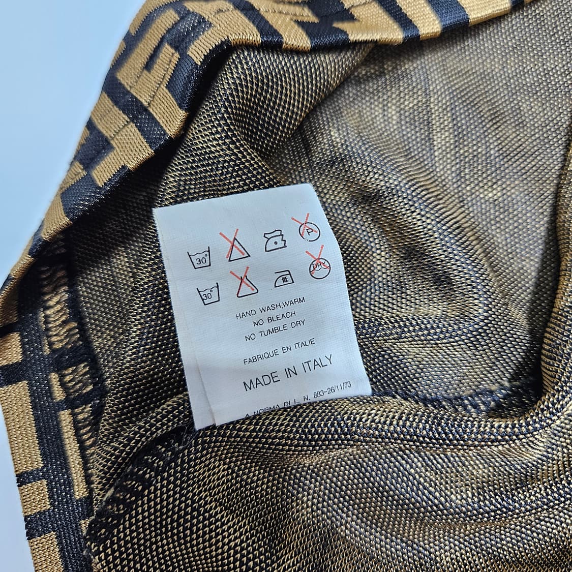 펜디 주카 반팔 티셔츠[M] 상품이미지5