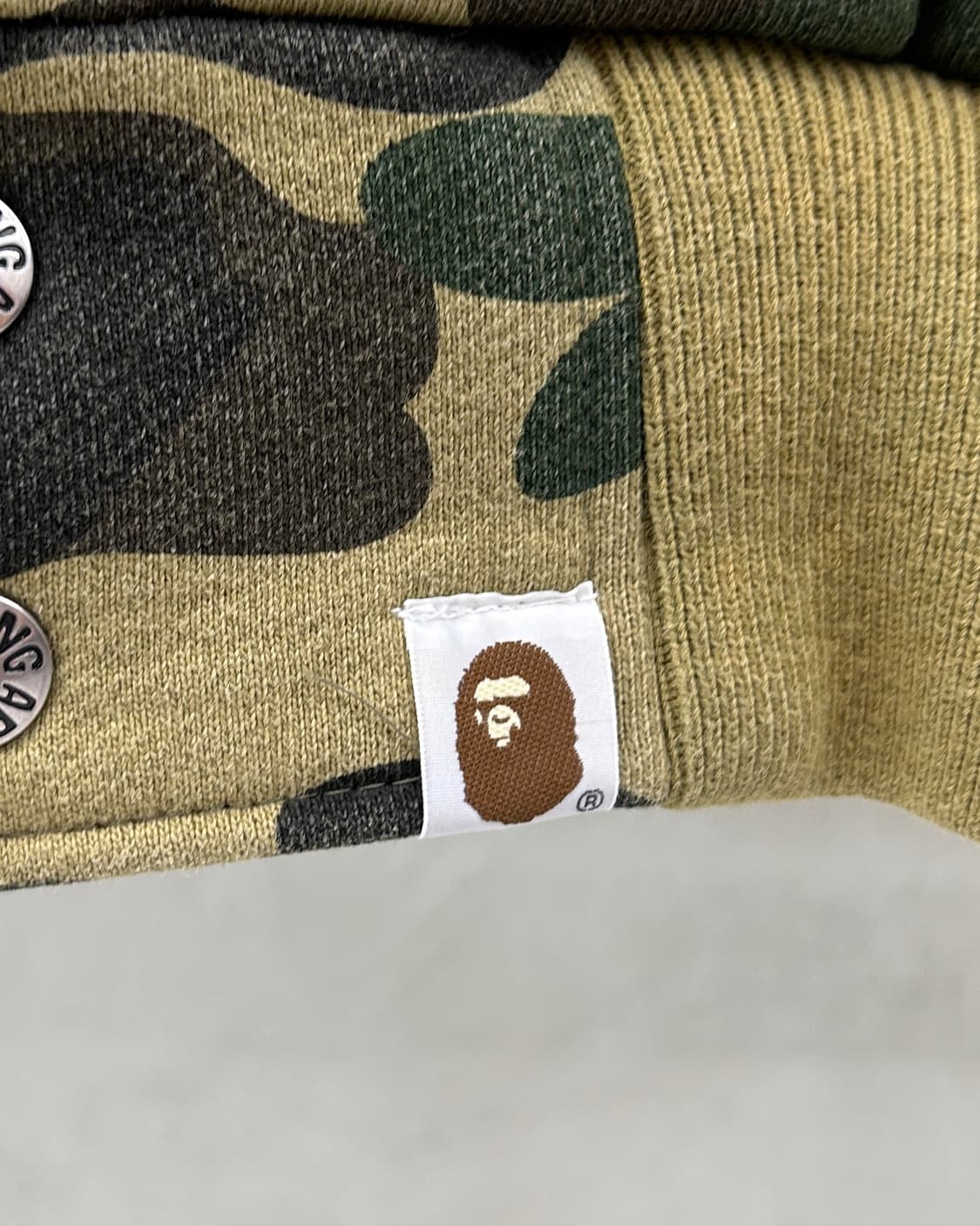베이프 BAPE OG 00s 퍼스트 카모 스웻 스타디움 자켓 상품이미지6