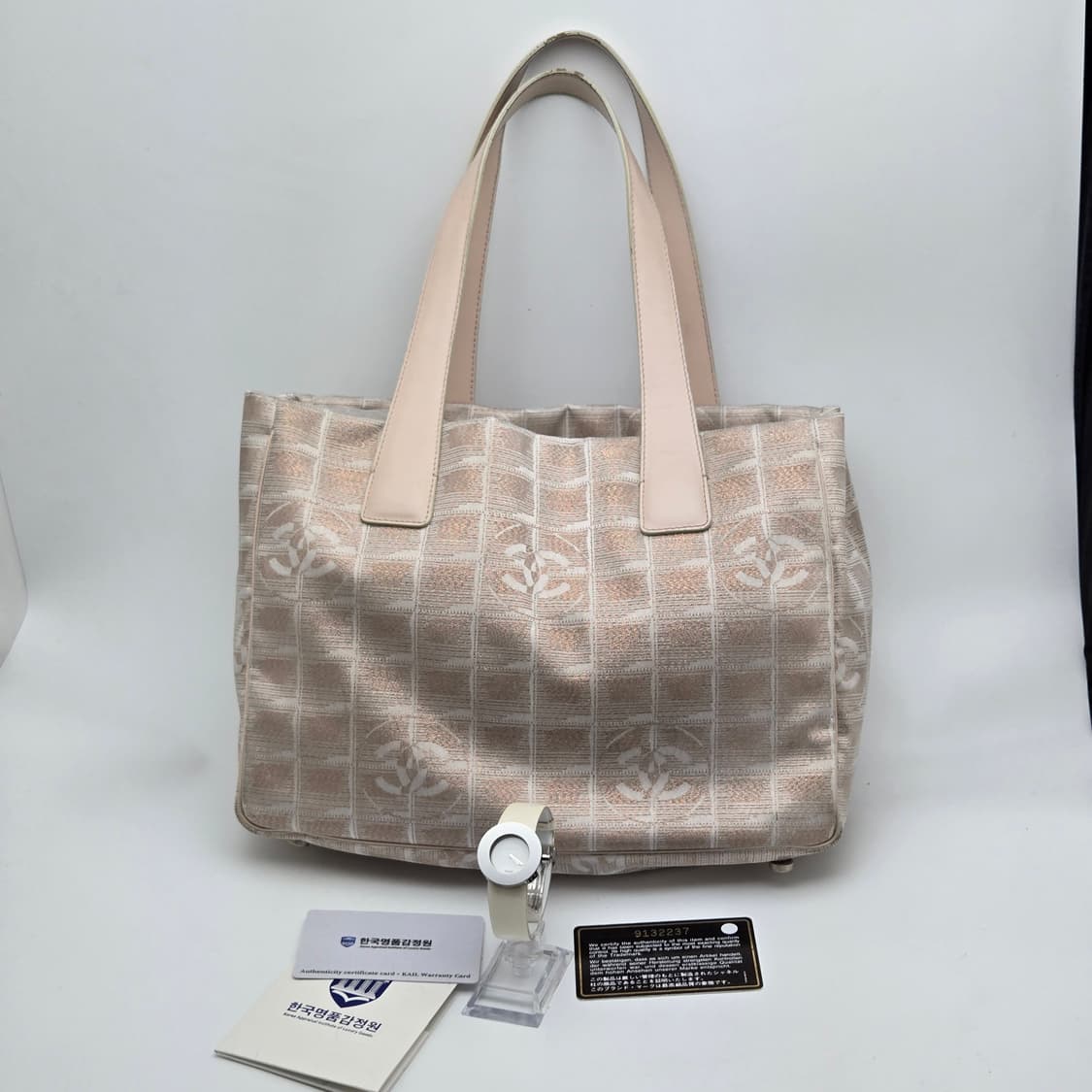 샤넬 라홍드 + 샤넬 뉴 트래블 라인 백 상품이미지1