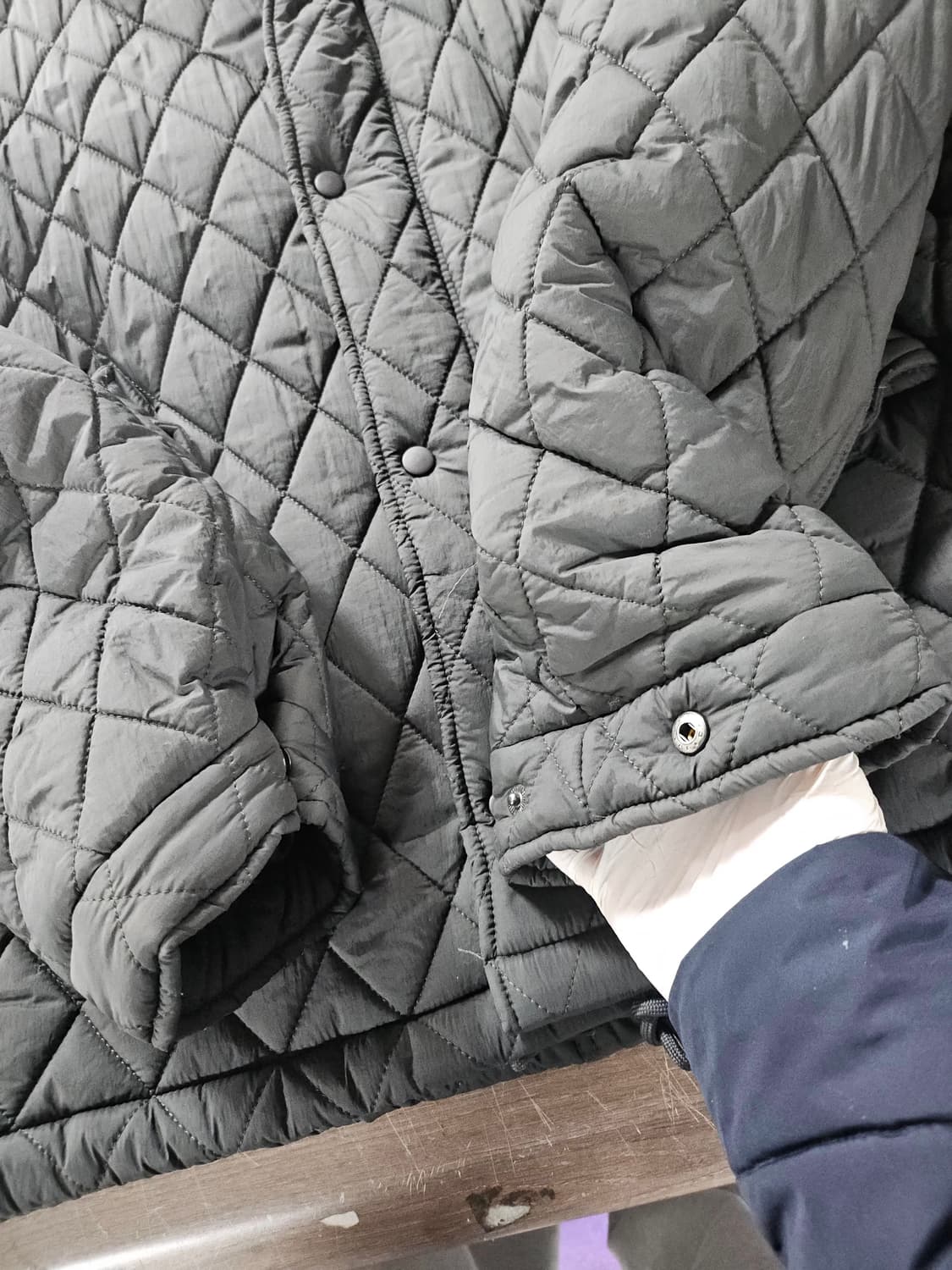 오버핏 퀼팅 자켓 free  어두운카키 상품이미지5