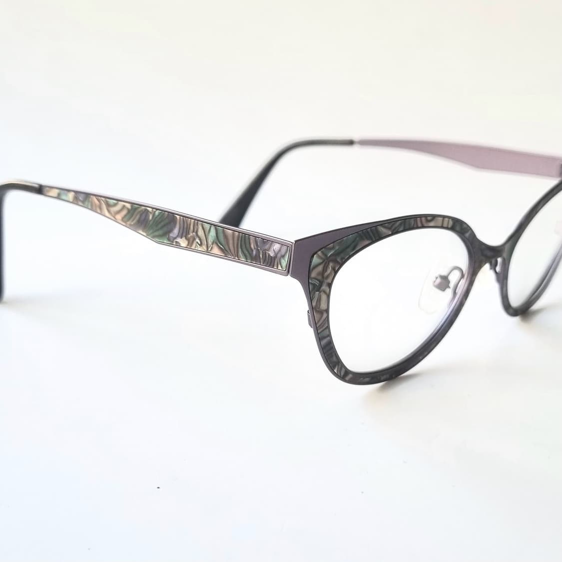 데드스탁  민낯에도 분위기 낼수있는 캣아이 안경테  505 상품이미지7