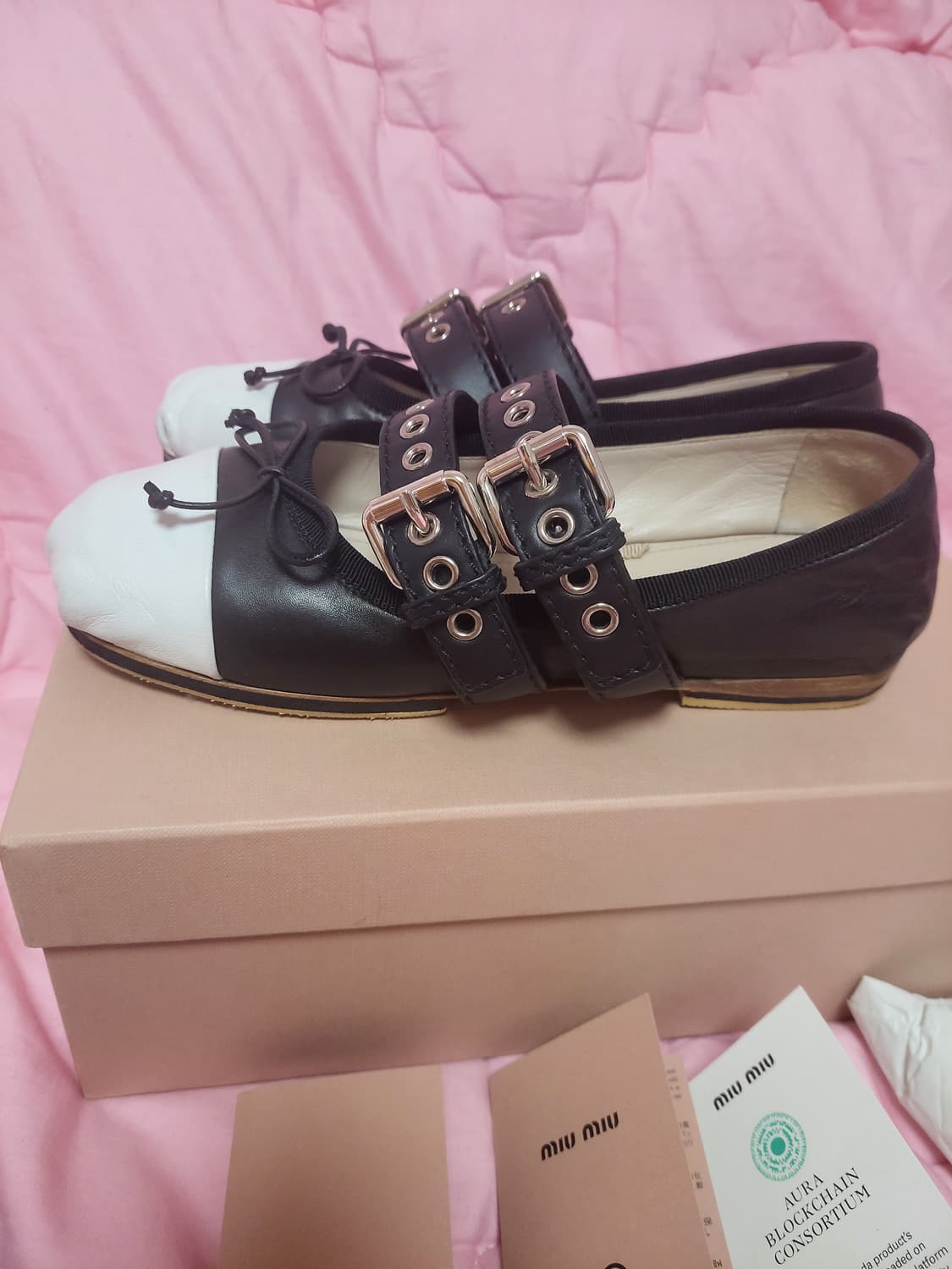 정품)급처3번정도신은!미우미우 가죽더블스트랩리본발레리나플랫슈즈메리제인구두 상품이미지6