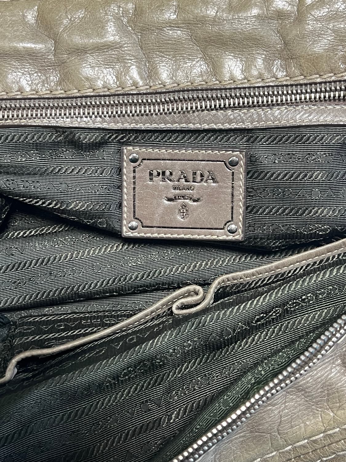 정품 프라다 비텔로 샤인 숄더백 상품이미지5