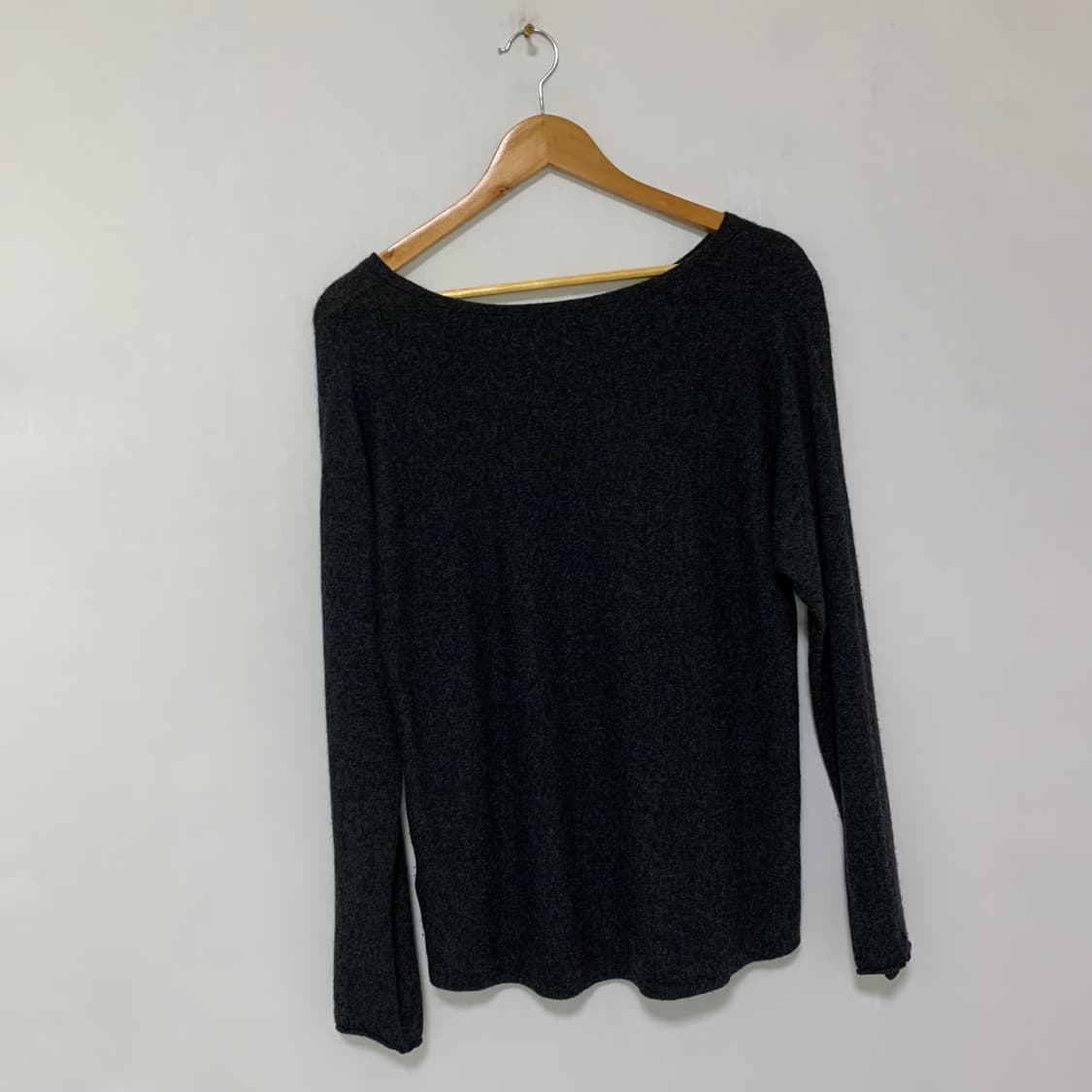 유니클로 차콜 딥 라운드넥 니트 캐시미어 100 빈티지 여성 L 상품이미지5