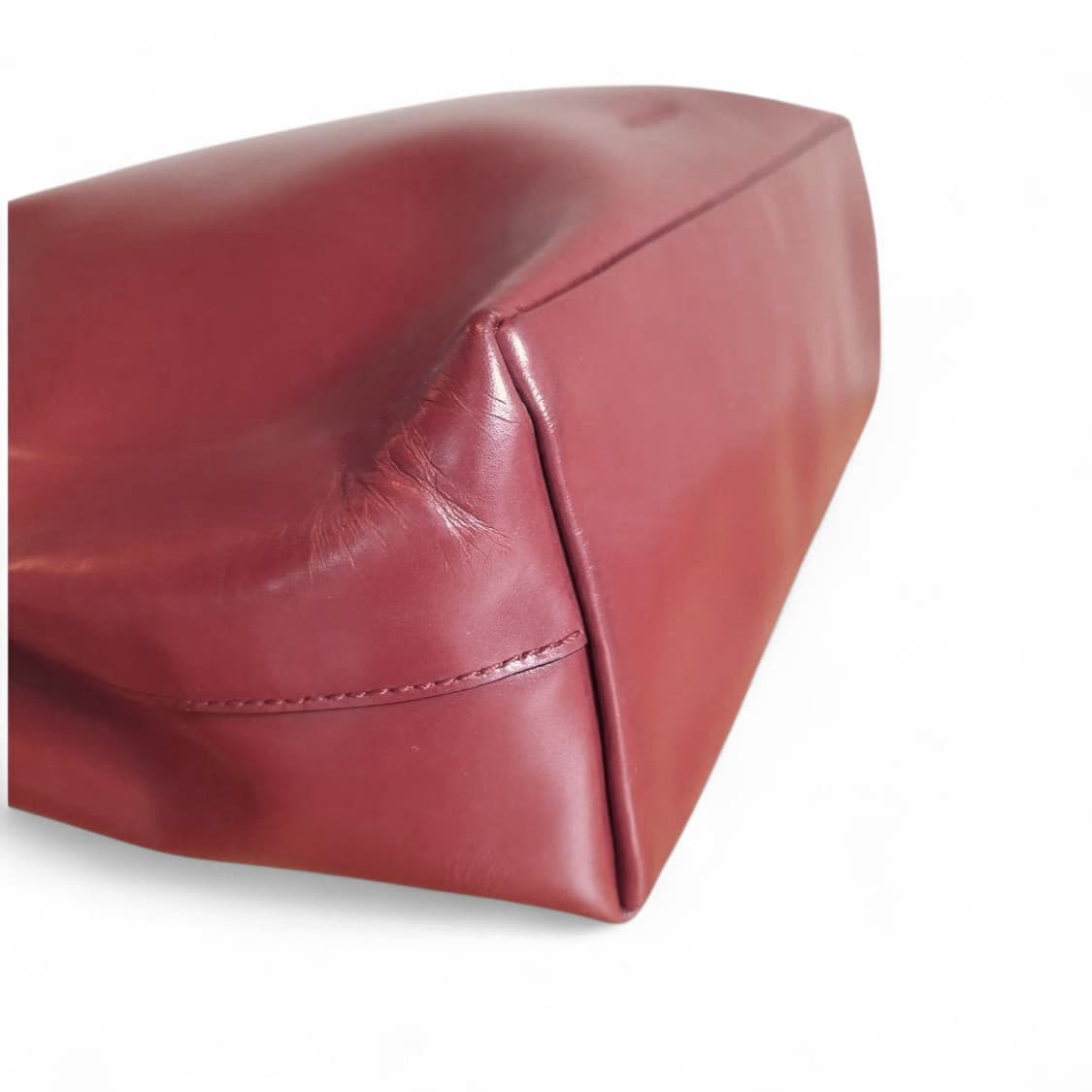 프라다 모던 아카이프 레더 토트백 상품이미지6