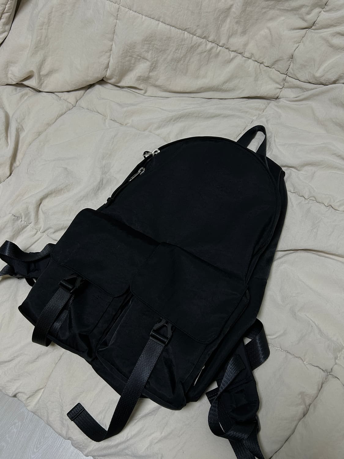 이우가마카라스 백팩 상품이미지1