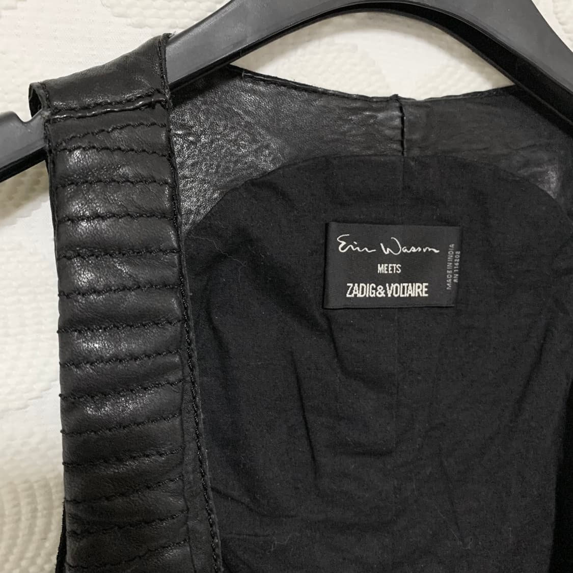 자딕 앤 볼테르 양가죽 지퍼 디테일 베스트 상품이미지6