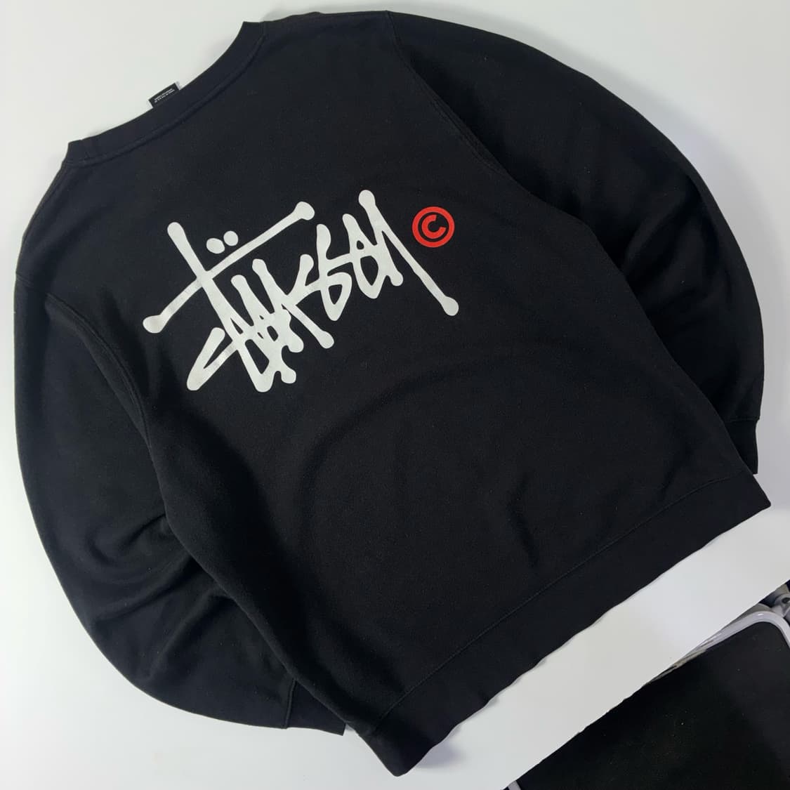 Stussy  스투시 베이직 스탁로고 블랙 맨투맨  상품이미지1