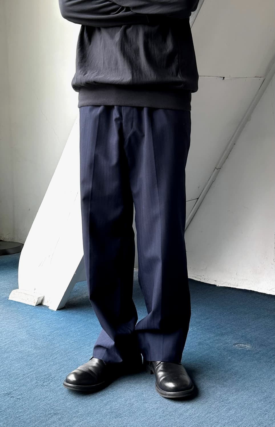 Design stripe 1 pleats wide trouser 상품이미지7