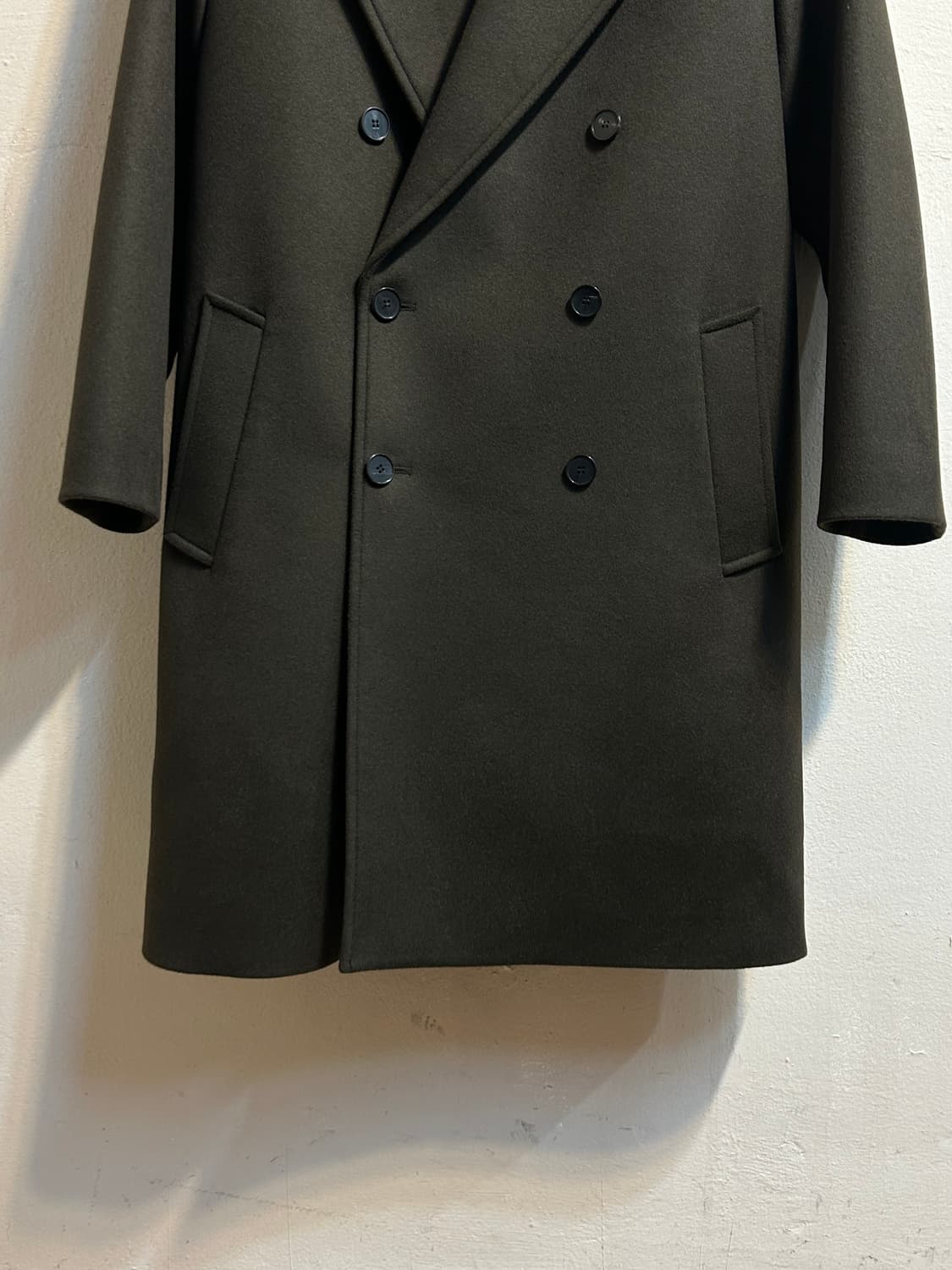 인사일런스 더블 브레스티드 울 캐시미어 코트 상품이미지3