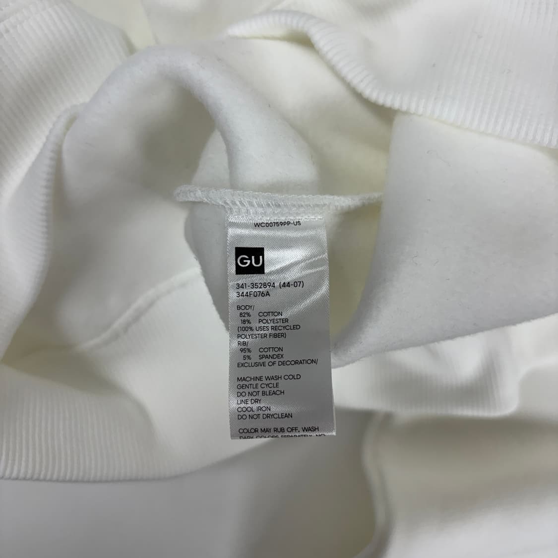 GU x 언더커버 오즈의마법사 도로시 맨투맨 상품이미지7