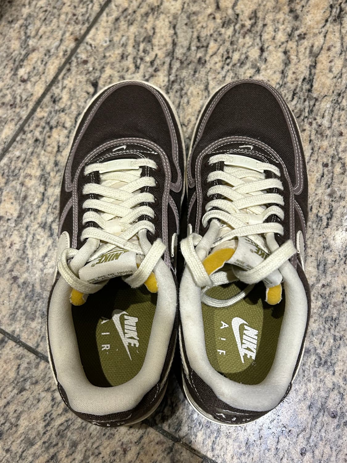 나이키 에어포스 1 '07 프리미엄 바로크 브라운 코코넛 밀크 상품이미지3