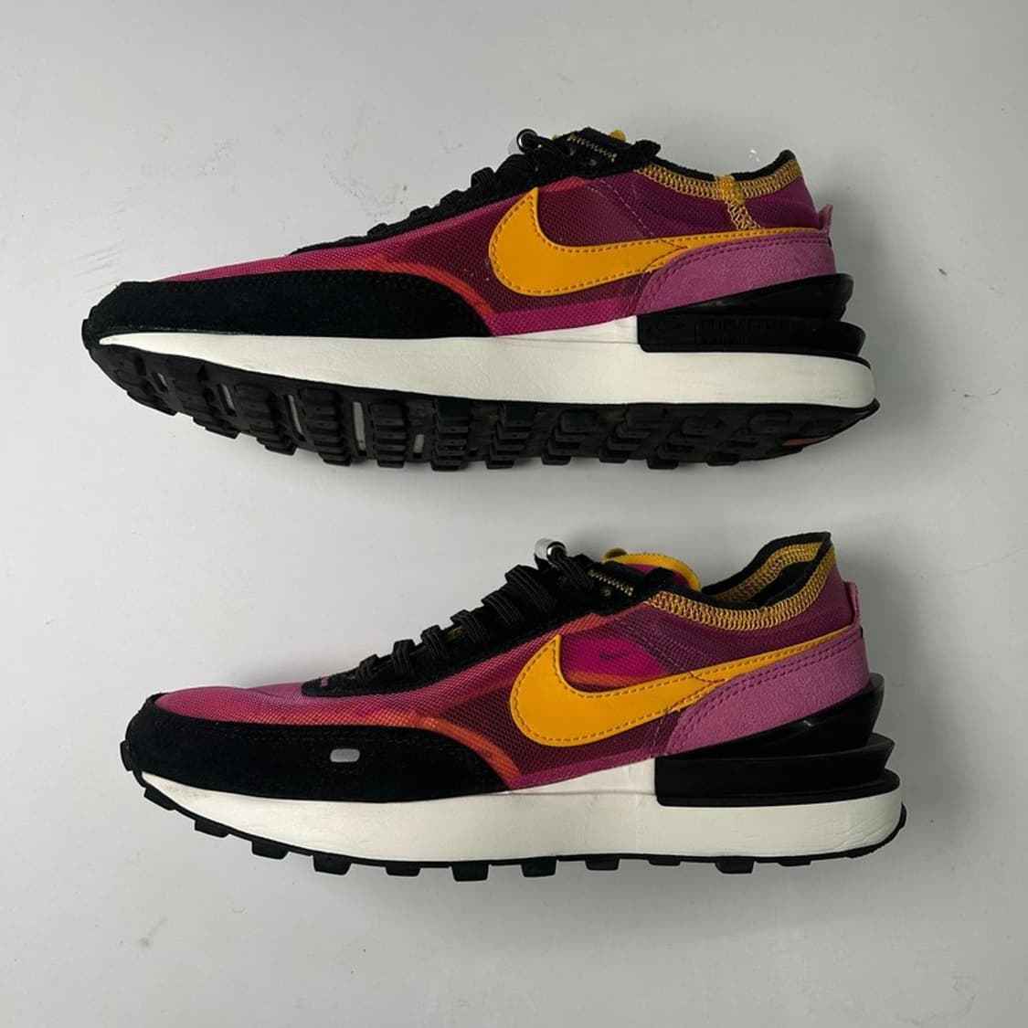 나이키 와플 원 액티브 푸시아 유니버시티 골드 스니커즈 235 상품이미지2