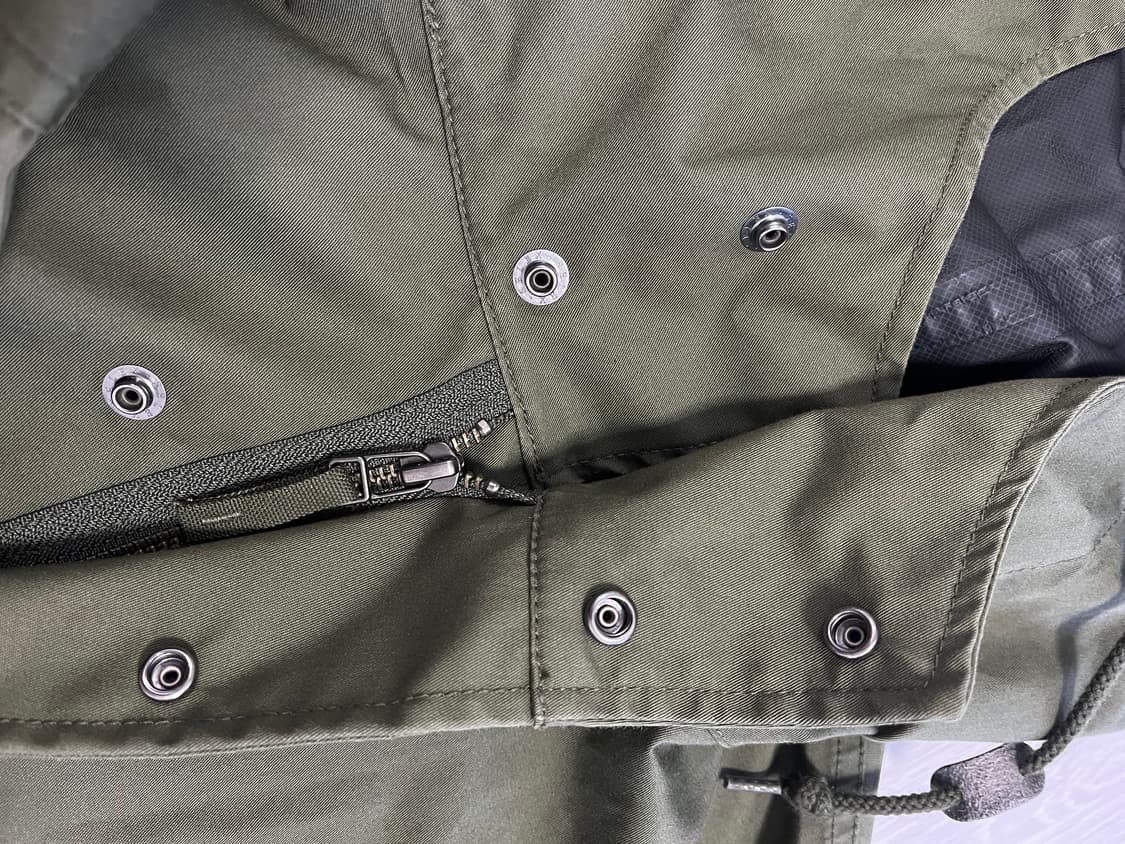 유니클로 피시테일 파카 L 상품이미지5